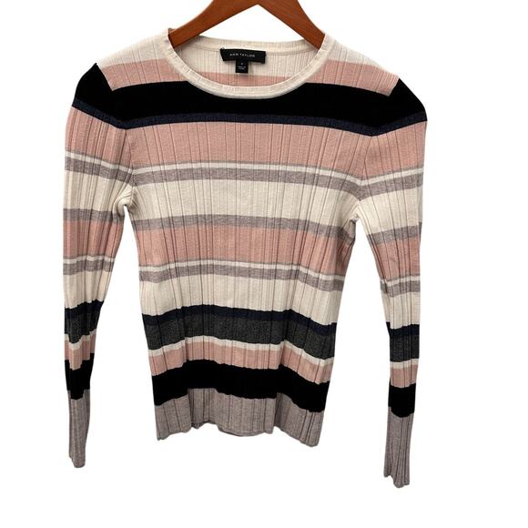 ANN TAYLOR Striped Ribbed Crewneck Sweater // M - Picture 1 of 6